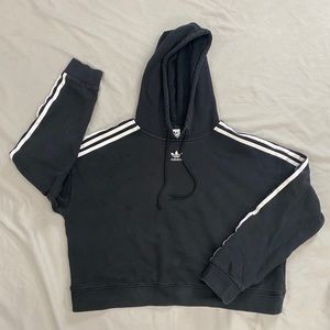 Crop hooded sweatshirt